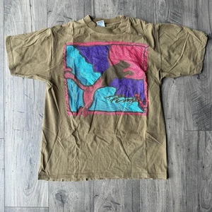 Camiseta Gráfica Puma Años 90 De Colección Hecha en EE. UU. Talla L Mapa Tono Tierra Puntada Única - Imagen 1 de 8