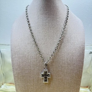 Collana Premier Designs Croce Crocifisso con Strass Pendente - Foto 1 di 10