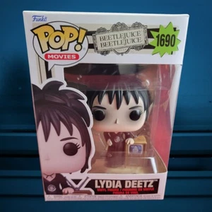 Lydia Deetz funko # 1690 (nib)With Pop Protector  - Picture 1 of 7