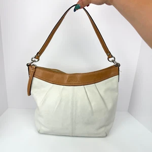 Coach Soho Pleated Leather Shoulder Bag Purse White Brown Trim Hobo F13764 Tote - Picture 1 of 14