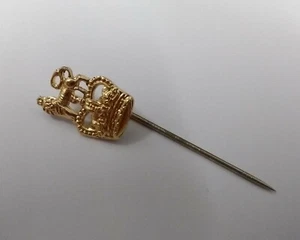 Genuine British Royal Marines RM Gold Colour Officers Crown Pin Badge RM4X - Picture 1 of 2