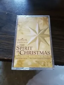 HALLMARK THE SPIRIT OF CHRISTMAS EXCLUSIVE SEALED NEW CASSETTE 2001 VINTAGE - Picture 1 of 2