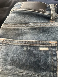 Amiri Jeans - Picture 1 of 4