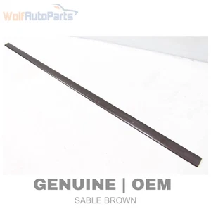 FRONT RIGHT - CENTER DOOR MOLDING / TRIM - AUDI A4 - 8D0853954 - SABLE BROWN - Picture 1 of 6