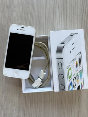 Apple iPhone 4s - 8GB - Bianco (Sbloccato) - Immagine 1 di 4