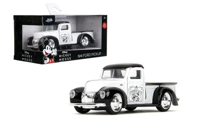 Jada Toys Disney Steamboat Willie 1941 Ford Pickup – Disney Mickey Mouse 1:32 Sc - Immagine 1 di 4