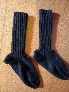 Socken handgestrickt mit Regia 4-fach  Wolle 40/41 anthrazit meliert 522 - Bild 1 von 1