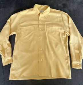 Ann Taylor Shirt Women's Size PM Butter Yellow 100% Silk Money Casual Business - Picture 1 of 14