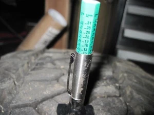 2017 GMC sierra Chevy silverado wheel rim tire 255/70/R17 general grabber  Rim - Picture 1 of 8