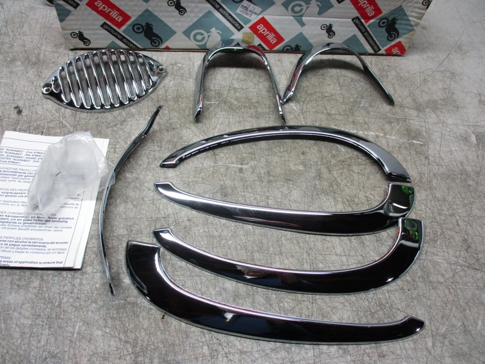GENUINE APRILIA SCARABEO 50 SCOOTER CHROME ACCENT KIT NEW 1995-2005 Foto 1 de 1