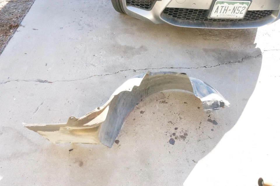 Protector contra salpicaduras forro guardabarros delantero izquierdo bmw e46 99-05 323i 325i Foto 1 de 4