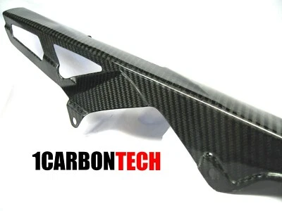 PROTECTOR CADENA FIBRA CARBONO 07-08-09-2011-2012-2013-2014-2017-2025 SUZUKI GSXR 1000 Foto 1 de 4