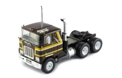 Camion Americano Mack Serie F 6x4 1/43 1977 Marrone Con Gialle -ixo TR191.22 - Immagine 1 di 3