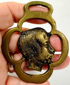 VINTAGE MESSING PFERD MEDAILLON ORNAMENT Oliver Drehkopf - Bild 1 von 2