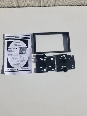 Metra 95-7895 Double DIN Installation Dash Kit for 1998-2002 Honda Accord - Image 1 of 4