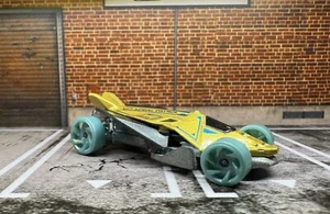 Airuption FJV77 Yellow Wheels Hot Wheels Loose Gold - Picture 1 of 7