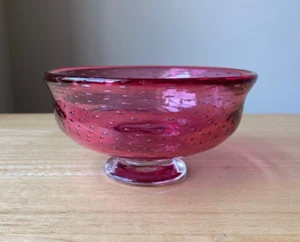 ALEX BRAND Pink Glass Bowl With Controlled Bubbles - EUC - Picture 1 of 3