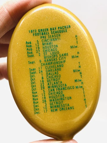 Vtg Green Bay Packers 1972 Advertising Schedule Coin Purse Howards Grove Bank Cover