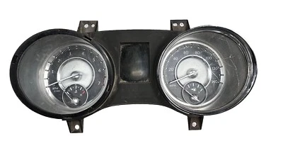 Chrysler 300 2011-2014 5,7 L velocímetro instrumento OEM Foto 1 de 4