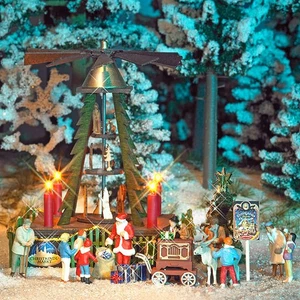 Busch 1415 HO Scale Christmas Pyramid Display -- Includes Figures - Picture 1 of 1