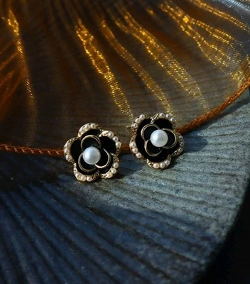 Women Earrings Aretes De Mujer - Image 1 of 4