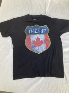 THE TRAGICALLY HIP Large L ROCK T-SHIRT SINCE 1984 THE HIP SHIRT CANADA Black - Foto 1 di 6