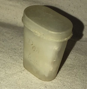 Vintage 1960s Plastic Rain Bonnet In Original Clear Case New Old Stock - Picture 1 of 11