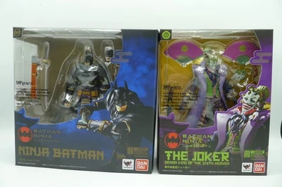 Batman: Ninja S.H. Figuras Figuarts - Batman y Broma - Selladas de fábrica Foto 1 de 4