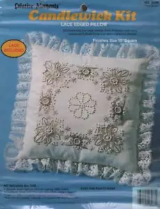 ¡¡DE COLECCIÓN!! ¡¡¡NUEVO EN PAQUETE!!! KIT CANDLEWICK ALMOHADA BORDE FLORAL ENCAJE - Imagen 1 de 2