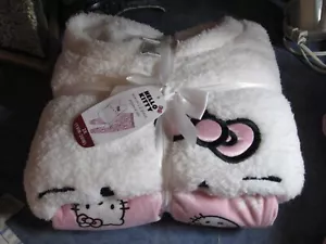 Hello Kitty Women 2 pc Plush PJ Pajama Set Fleece Pink SIZE XLarge (16-18) NEW - Picture 1 of 3