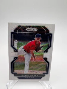 2022 Panini Prizm - Tier II White Wave Prizm #192 Shane Bieber - Bild 1 von 2