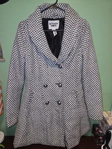 Bethany Mota zweireihiger schwarz-weißer Kurzmantel Gr. Small - Bild 1 von 9