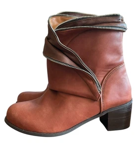 Unique Heeled Slip-on Faux Leather Booties Womens Size 8.5M (US) 39 (EU) Brown - Picture 1 of 12