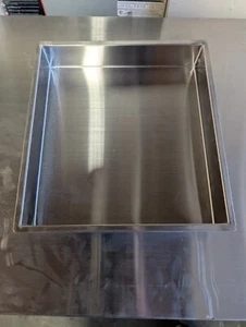 13" x 12" x 2.5" Baking Pans (Lot of 9 Pans) - Picture 1 of 3