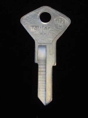 H72H Harley Davidson Aermacchi Italian 1961-1971 FORK LOCK KEY SS SX Sprint - Image 1 of 4