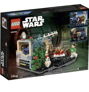 NEW LEGO Star Wars Millennium Falcon Holiday Diorama Building Set # 40658