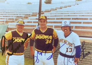 Gaylord Perry-P, Gene Tenace-C-1B, Ray Fosse-C 1979 Autograph WOW MLB Legendary - Picture 1 of 18