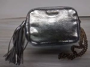 Victoria's Secret Women Crossbody Bag 8x6 Silver Gold Chain Fringe Zip - Picture 1 of 4