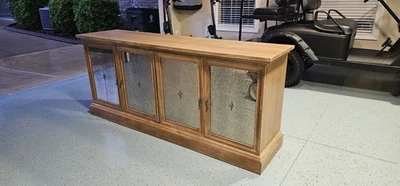 娱乐支架自助餐桌储物柜客厅用餐室 — 第 1/2 张图片