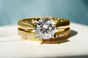 2.10Ct Round-Cut G/VS1 Lab Grown Diamond Bridal Wedding Set Ring 14k Yellow Gold - Picture 1 of 5