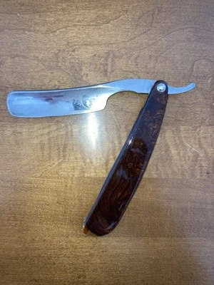 JRM - Navaja recta vintage Wade & Butcher 13/16” - Hoja grabada de punta redonda Foto 1 de 4