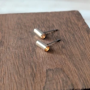 Vintage Ohrstecker goldfarbene Röhre - klein - Bild 1 von 6