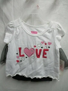 NWT INFANT GIRLS 18 mo SWIGGLES 2-PC TOP & TUTU SHORTS "LOVE" Bin Y - Foto 1 di 3