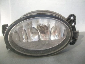 MERCEDES ML550 R350 CLS550 ML550 E350 GL320 07 08 09 10 11 12 LUZ ANTINIEBLA OEM LH - Imagen 1 de 3