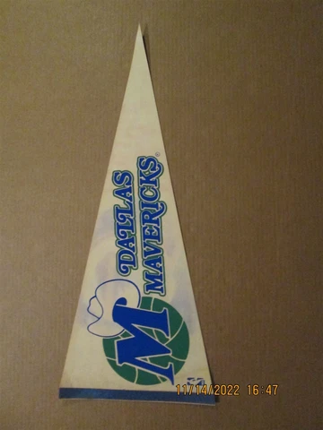 NBA Dallas Mavericks Vintage Circa 1980's Team Logo Basketball Pennant #2 Cover