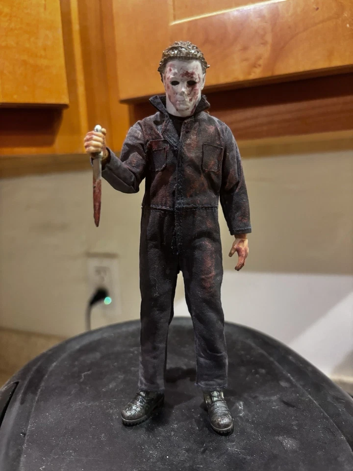 Figura de acción Mezco One: 12 Collective BLOODY Michael Myers 6 pulgadas 1978 Foto 1 de 1