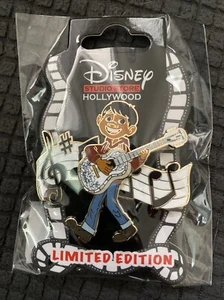 D23 Expo 2024 Miguel Coco Instrumentalguss Serie DSF DSSH LE 400 Pin - Bild 1 von 1