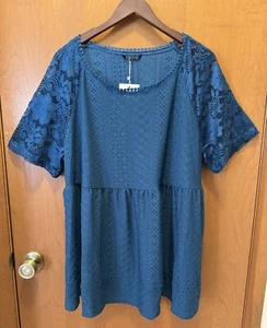 BloomChic Women's Short Lace Sleeve Top Round Neck Stretch Size 18-20 NWT - Picture 1 of 6