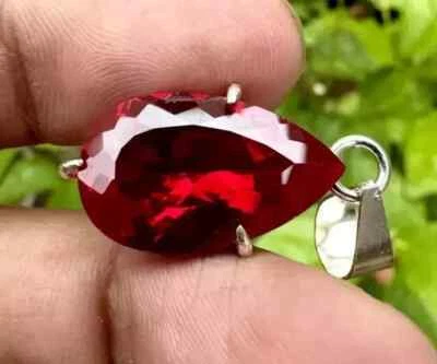 Naturale Rosso Rubino Gemma 23.50 KT Pera Taglio 925 Argento Massiccio Ciondolo - Immagine 1 di 4