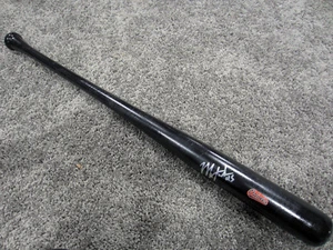 Marca Trumbo Baltimore Orioles Firmado Autografiado Béisbol Muerciélago Con / - Picture 1 of 2